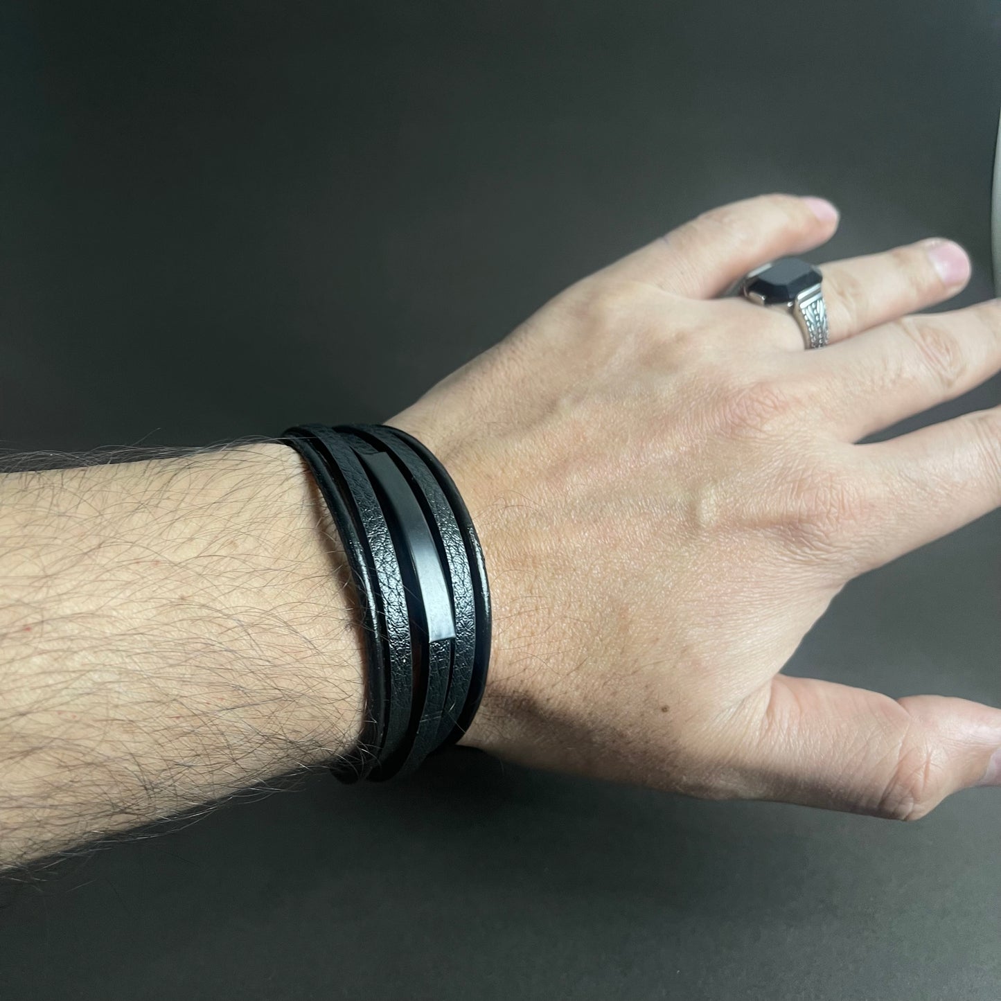 Bold Explorer Wristlet Leather Bracelet For Men