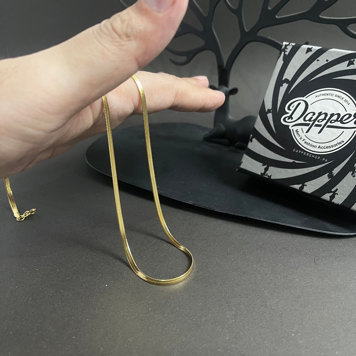 3mm golden flat snake neck chain for men online in Pakistan