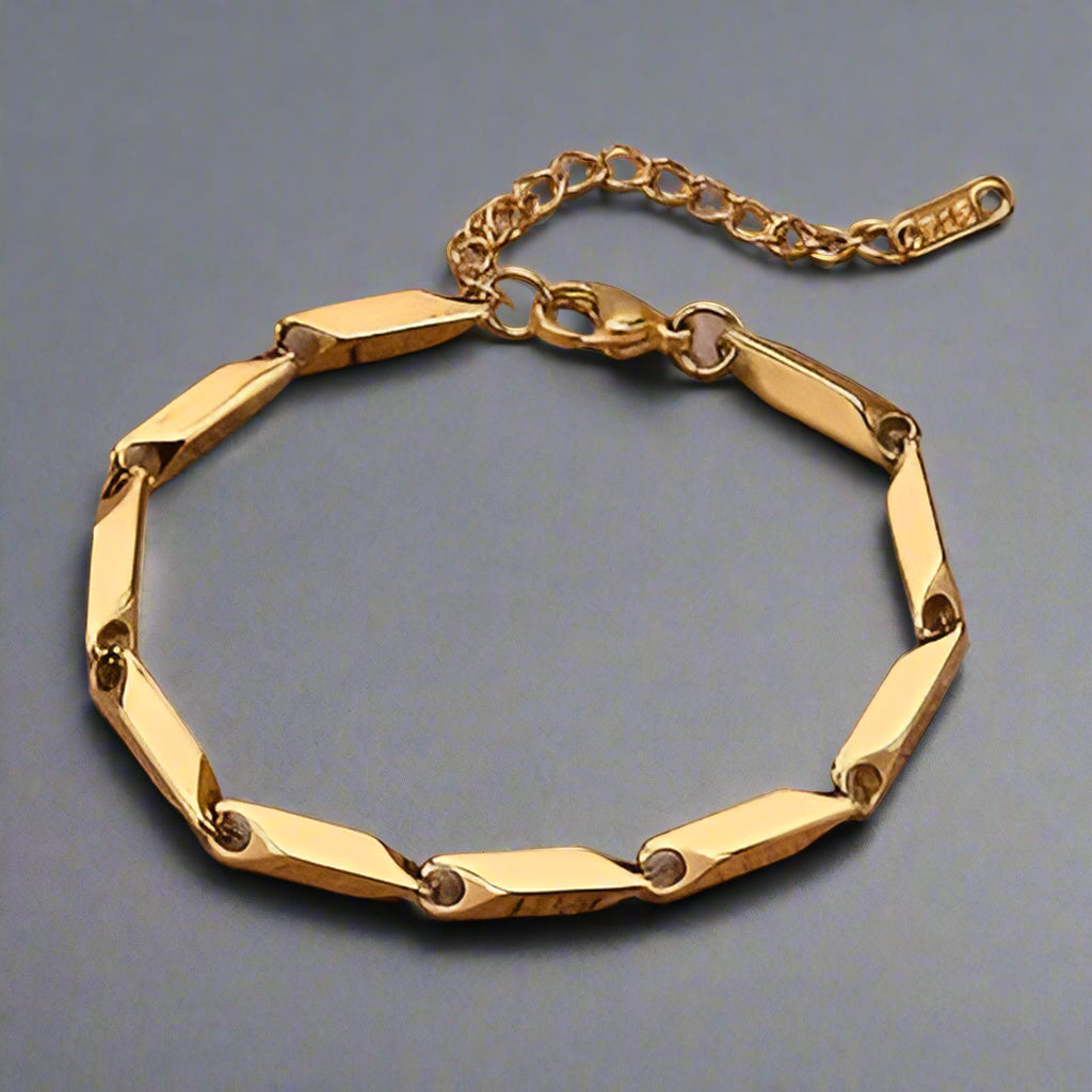 3mm golden rice link stainless steel chain bracelets for men online in Pakistan