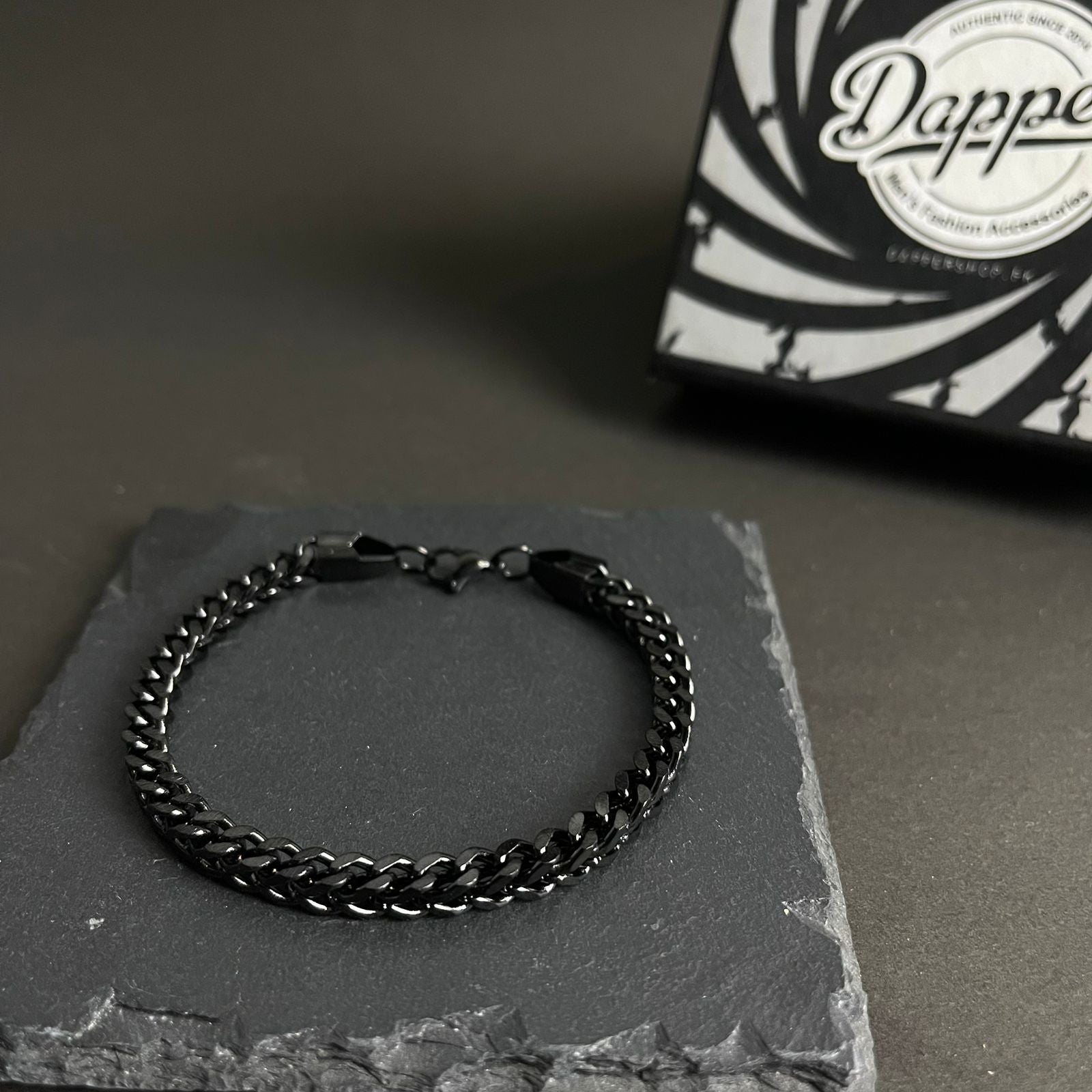 5mm black Franco square stainless steel chain bracelet for men online in Pakistan