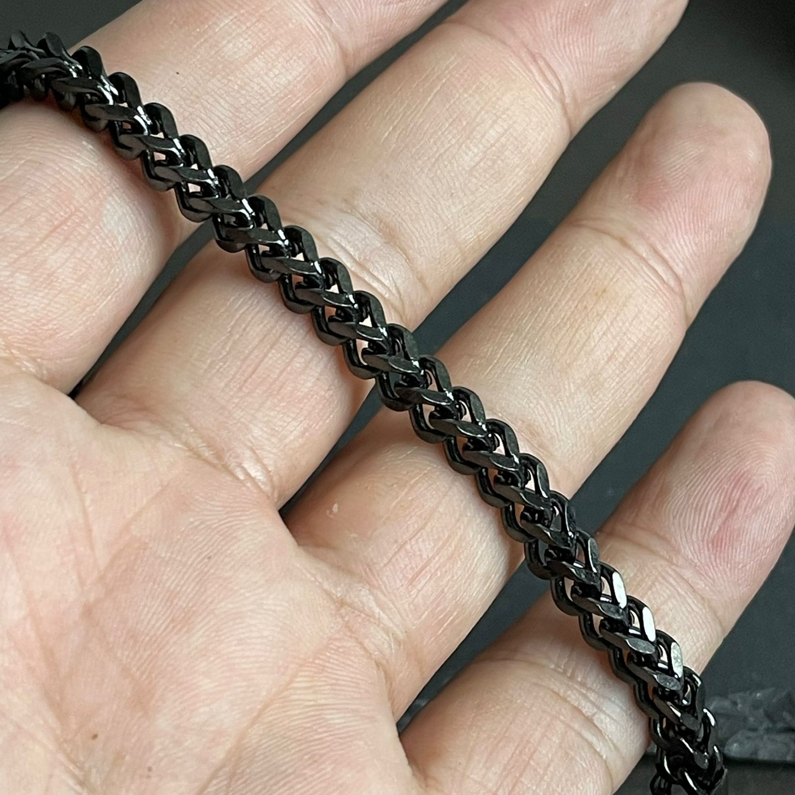 5mm black Franco square stainless steel chain bracelet for men online in Pakistan
