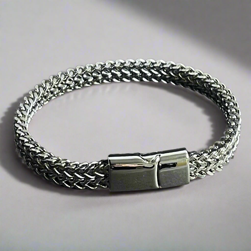 8mm silver stainless steel foxtail bracelet for men in Pakistan