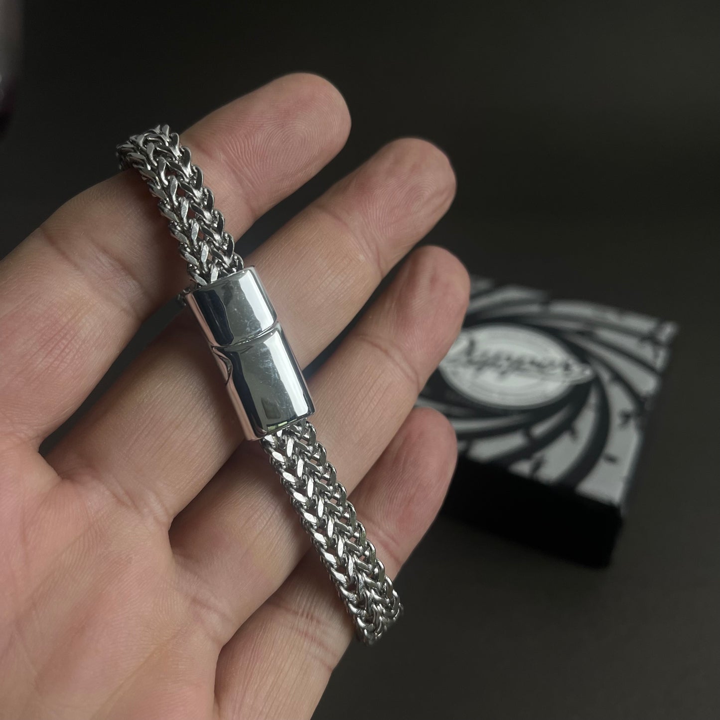 8mm silver stainless steel foxtail bracelet for men in Pakistan