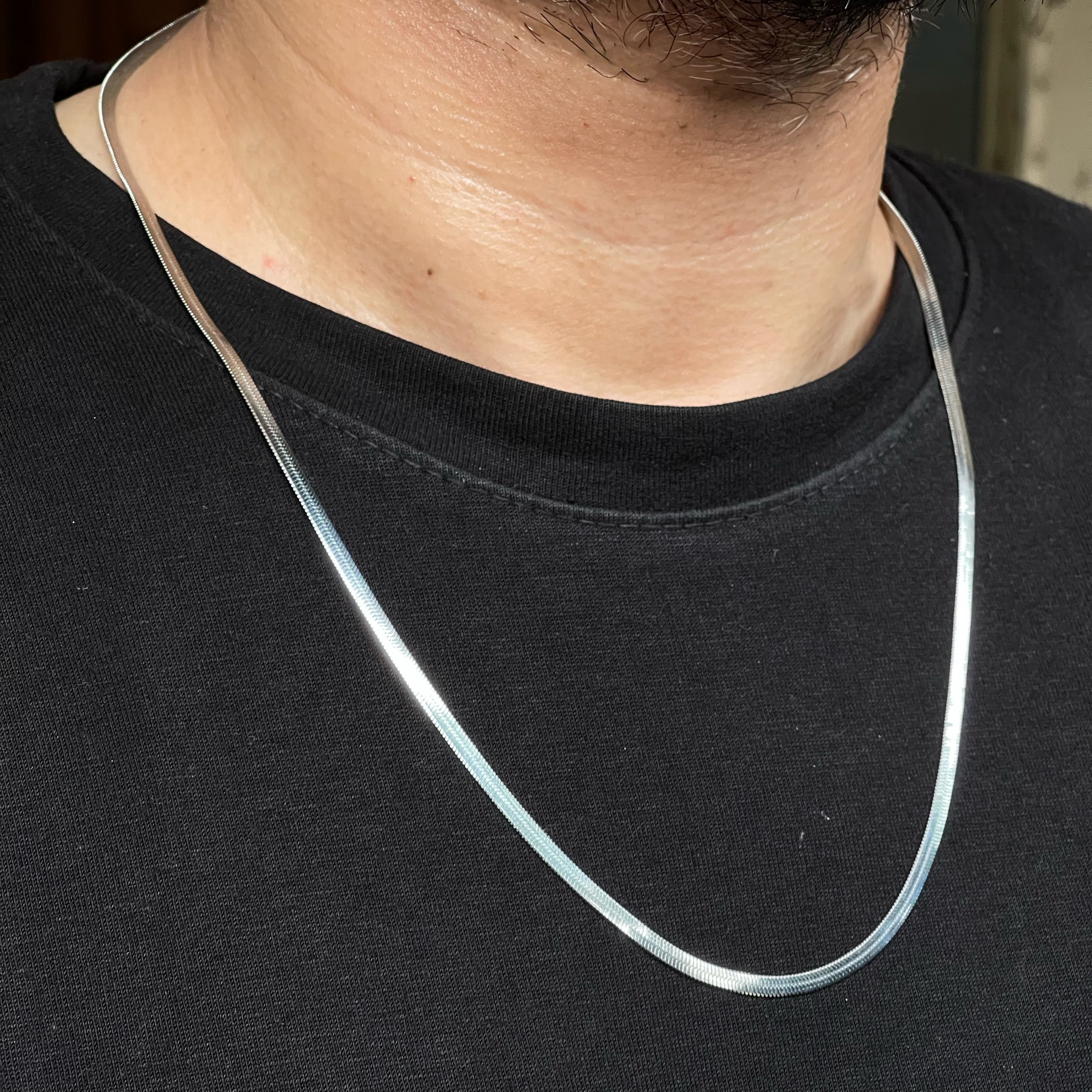 Silver Snake Neck Chain For Men Online In Pakistan