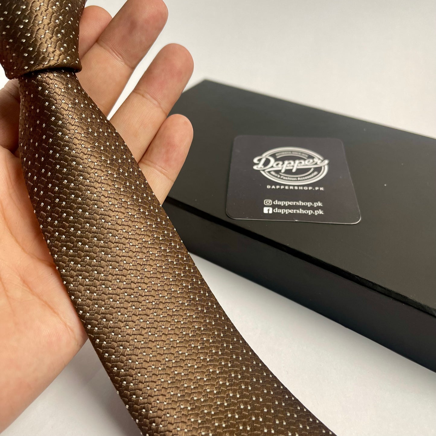 Chestnut Crosshatch Brown Neck Tie For Men