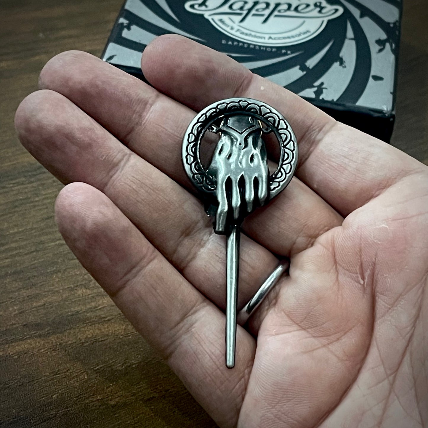 got hand of the king brooch lapel pin online in Pakistan