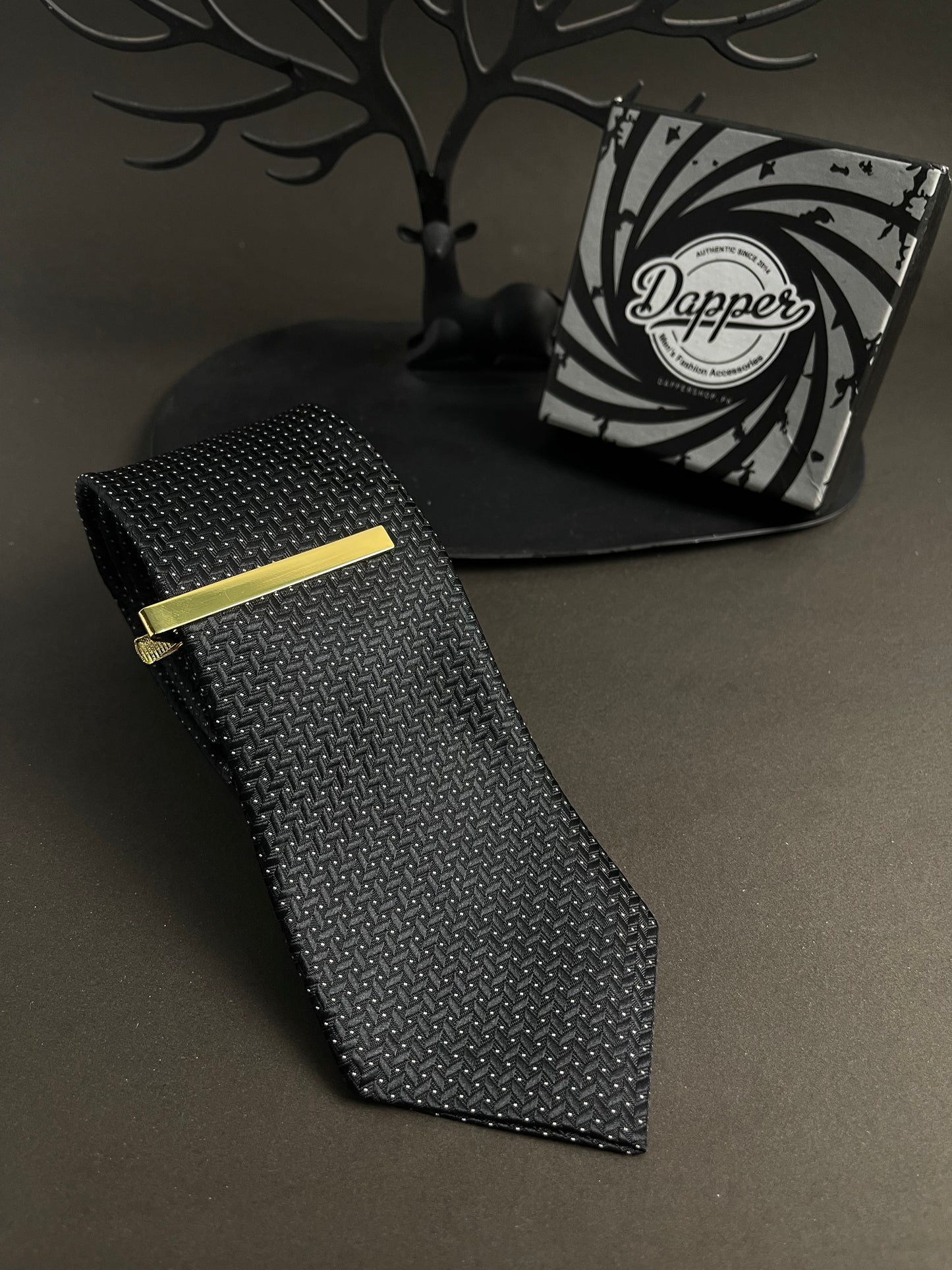 Golden tie pin for men suit online in pakistan