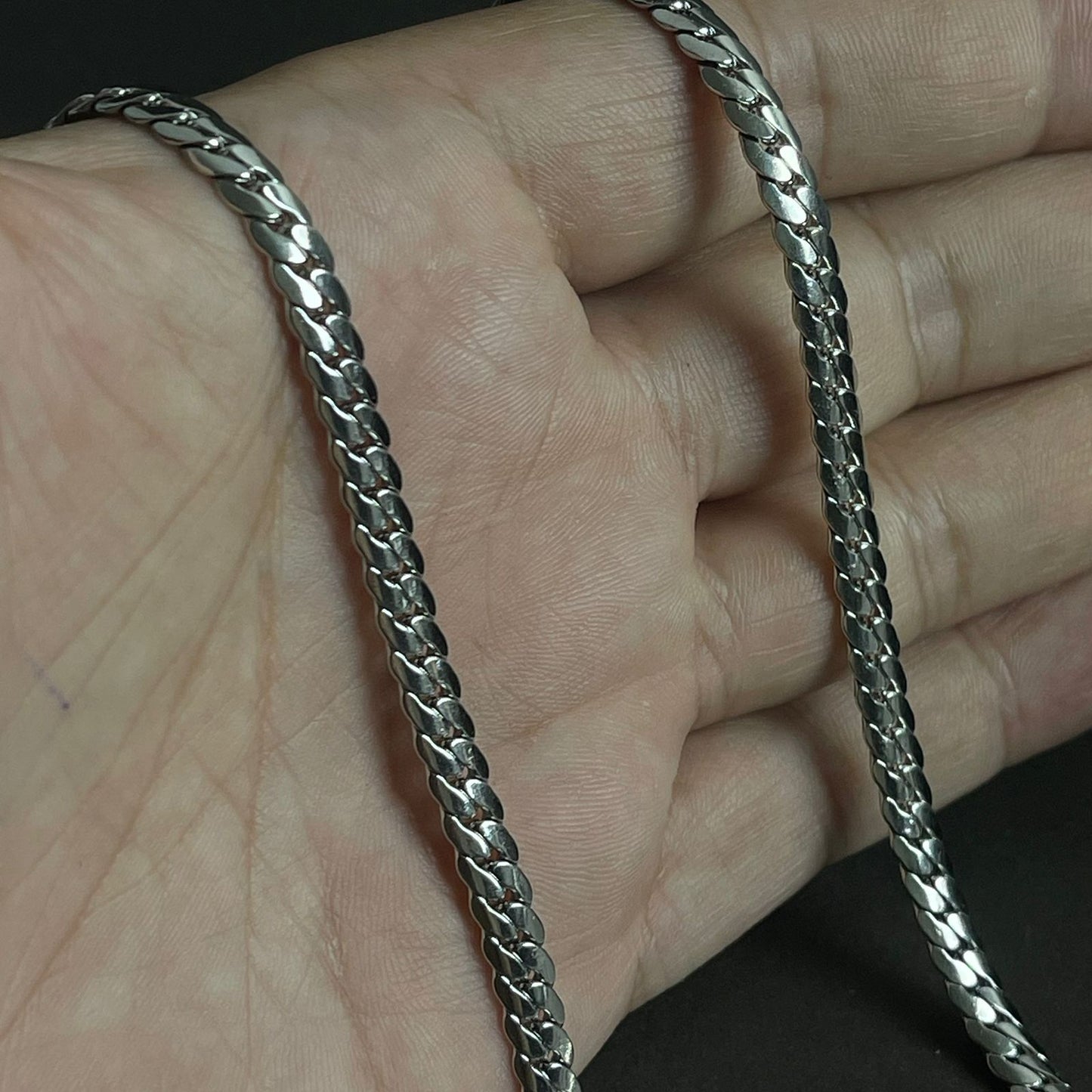 Silver steel neck chain bracelet set for men online in Pakistan