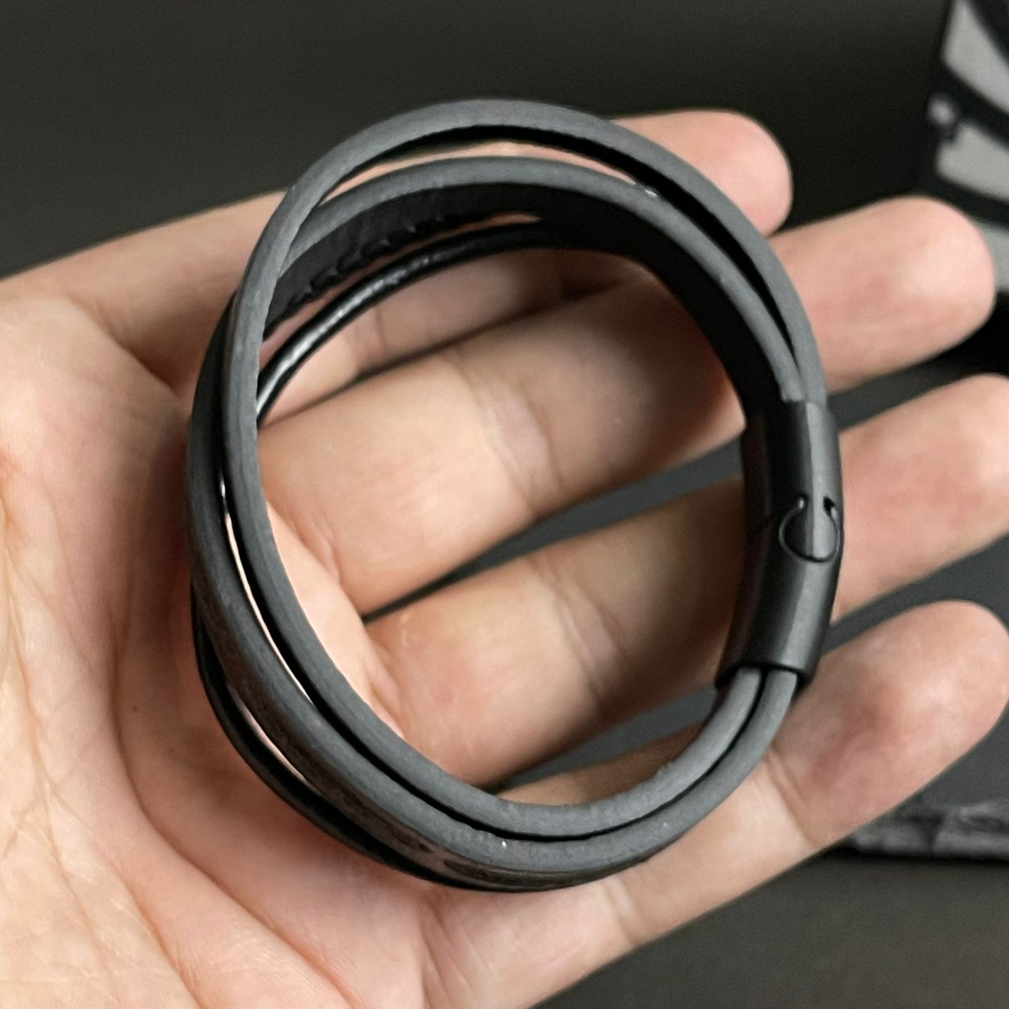 Black Layered Leaf Leather Bracelets For Men