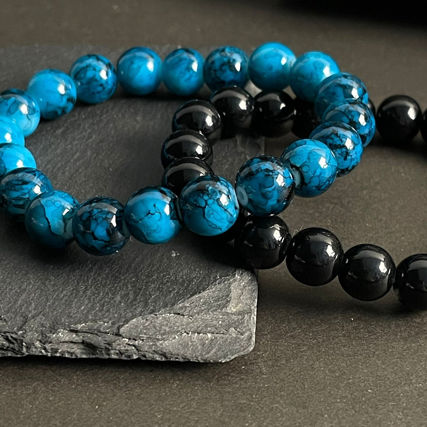10mm Blue Agate & Black Distance Bracelet