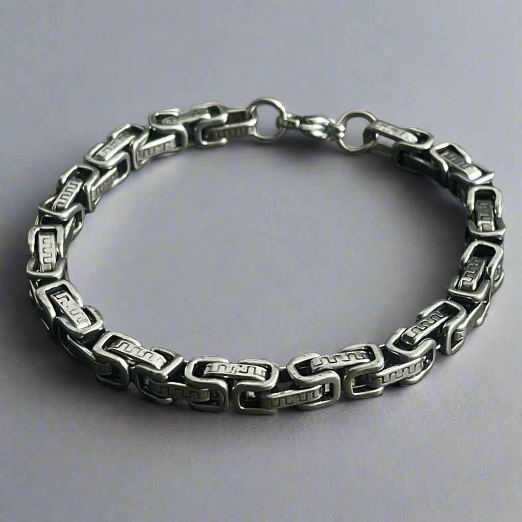 antique silver stainless steel chain bracelet for men online in Pakistan