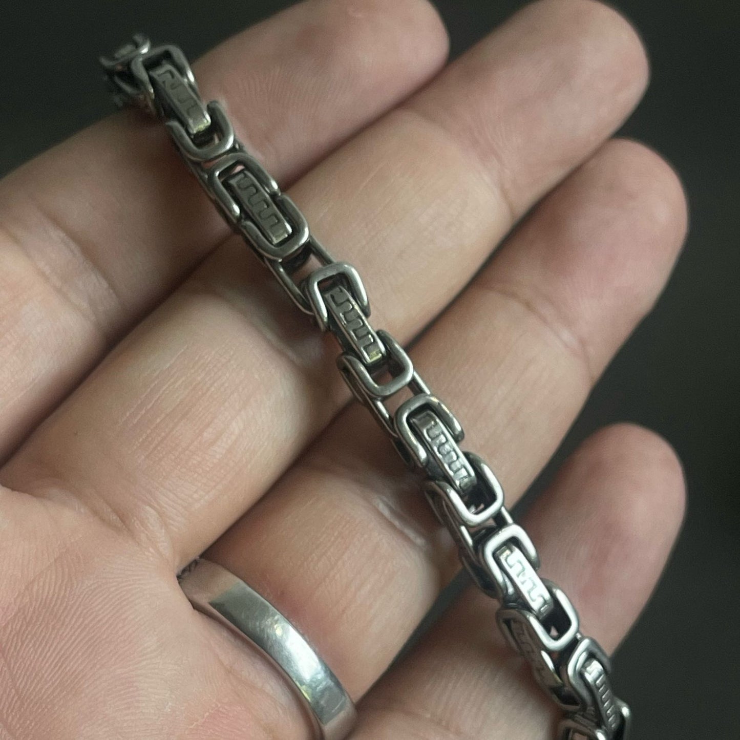 antique silver stainless steel chain bracelet for men online in Pakistan