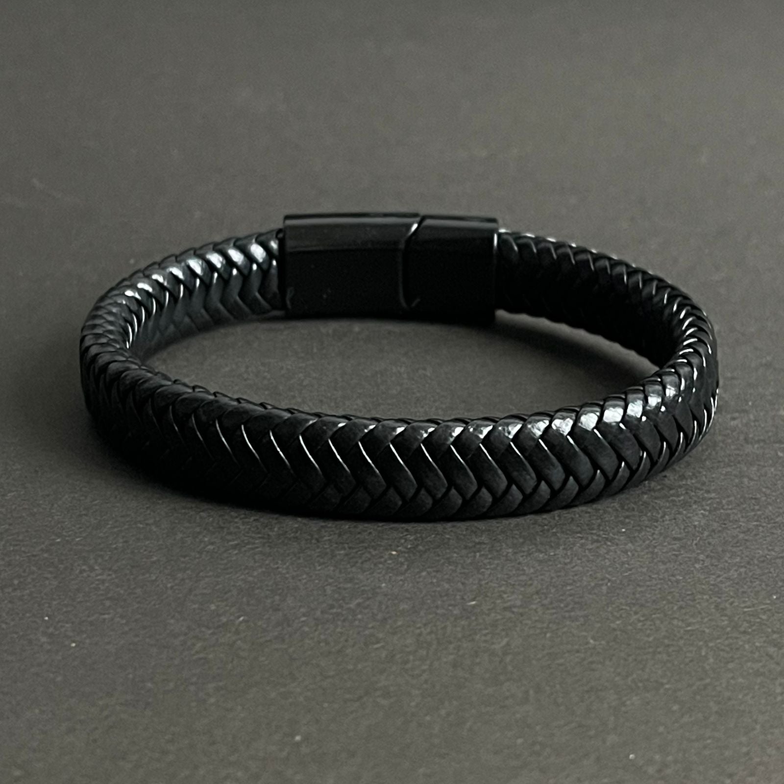 black pure leather bracelet for men Pakistan