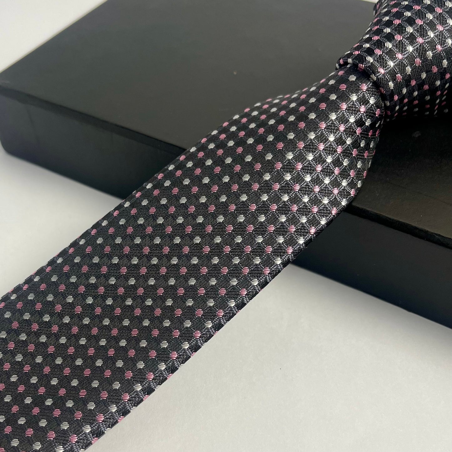 grey neck tie for men in Pakistan