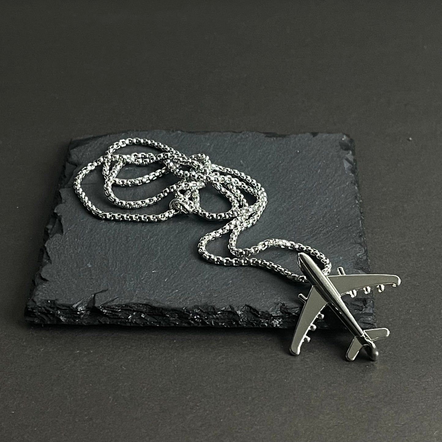 silver Aeroplan pendant necklace for men in Pakistan