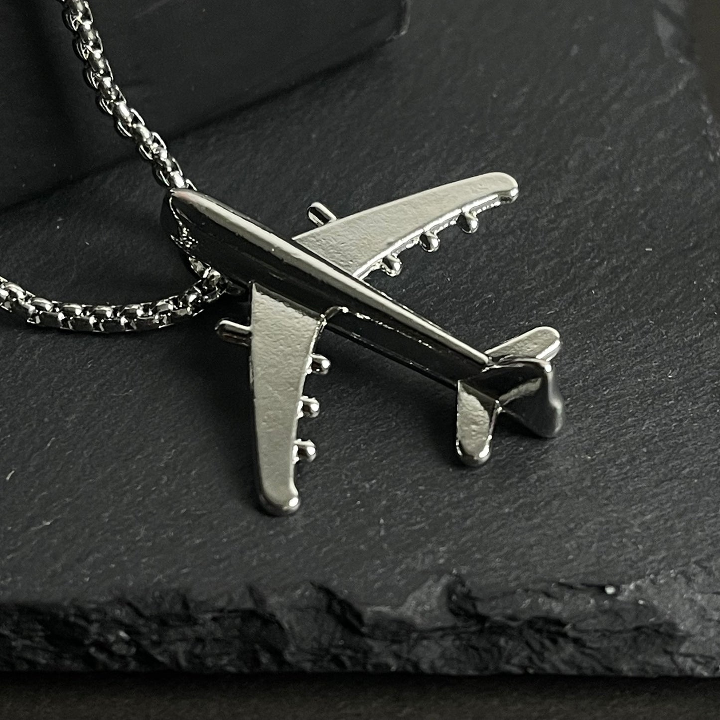 silver Aeroplan pendant necklace for men in Pakistan