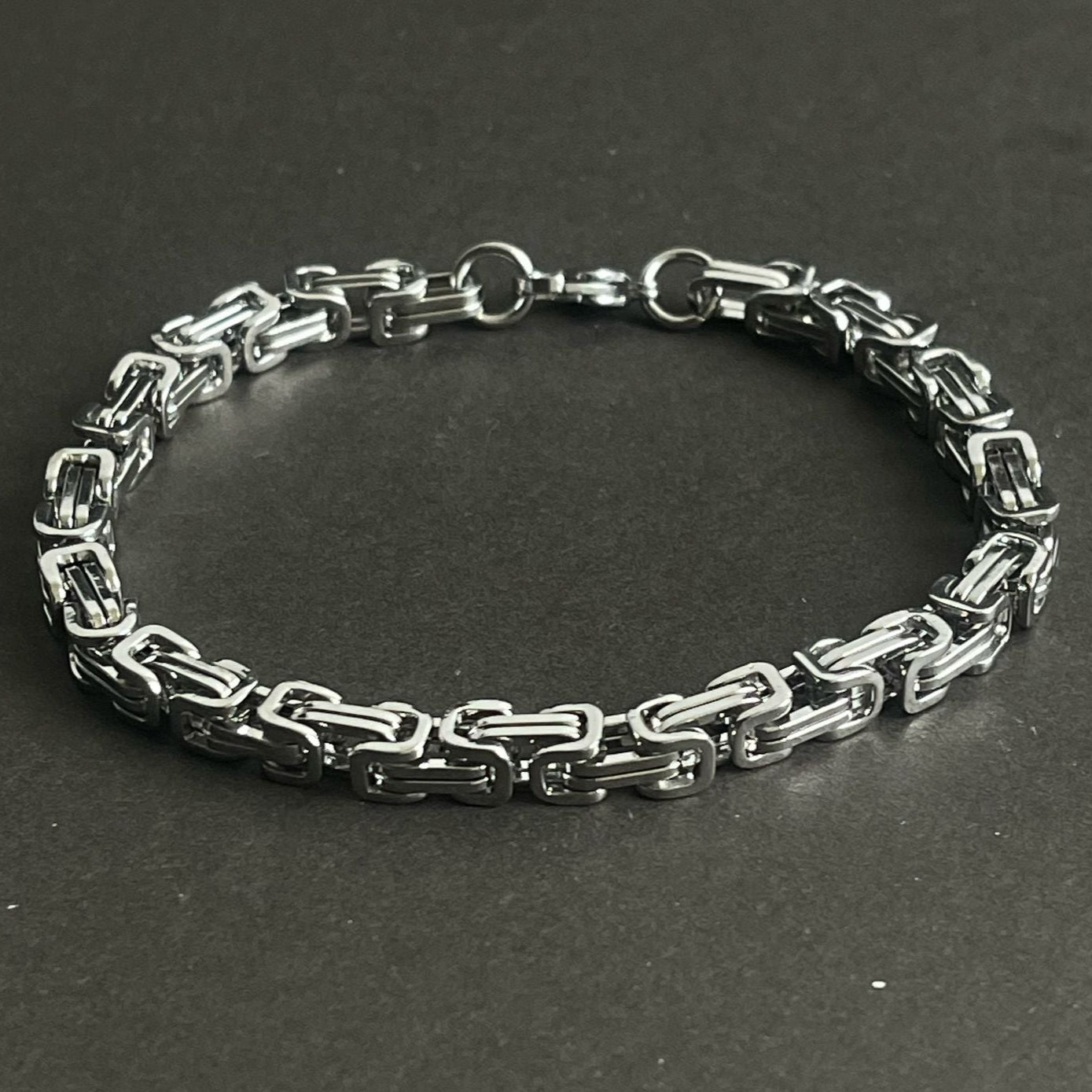silver stainless steel chain bracelet for men online in Pakistan