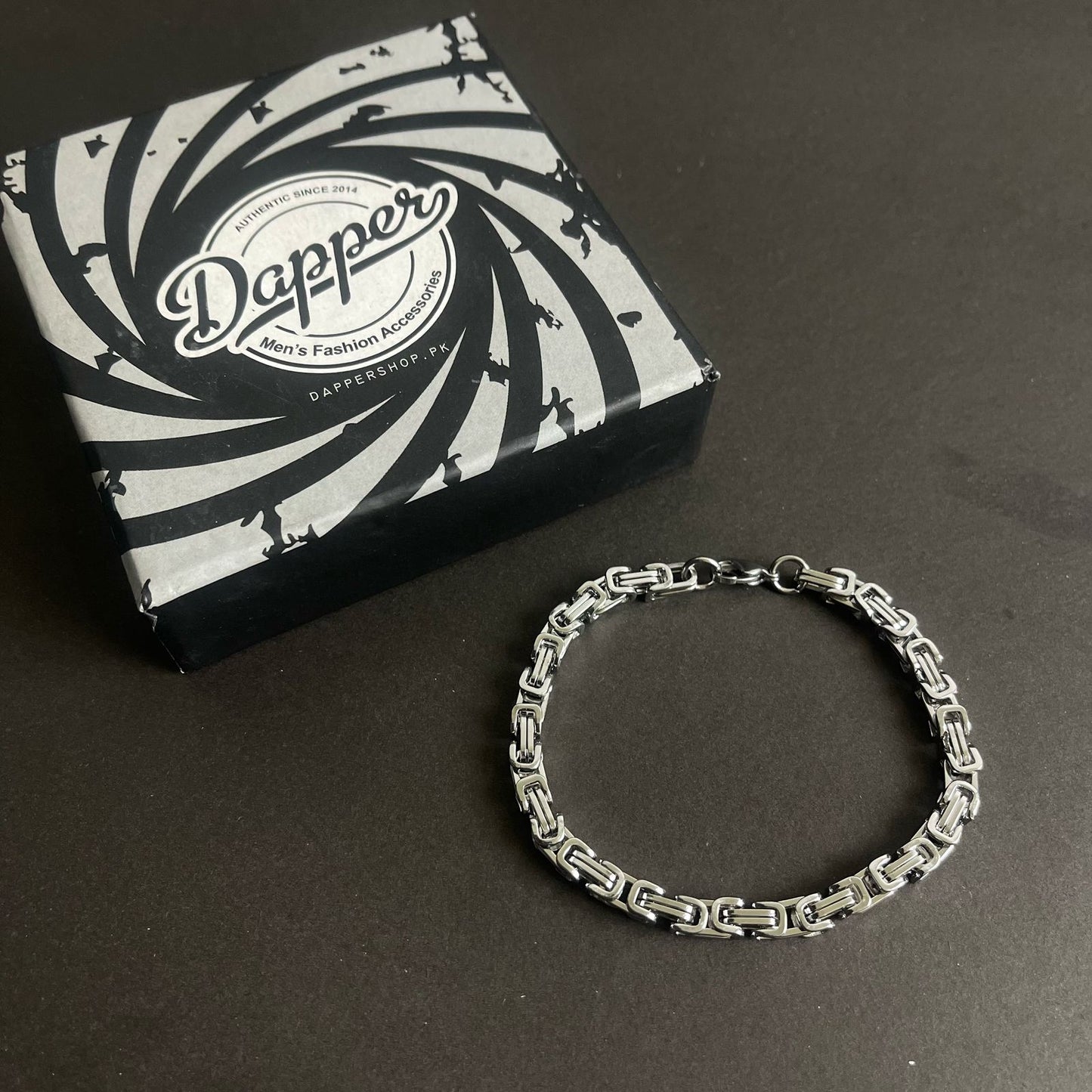 silver stainless steel chain bracelet for men online in Pakistan
