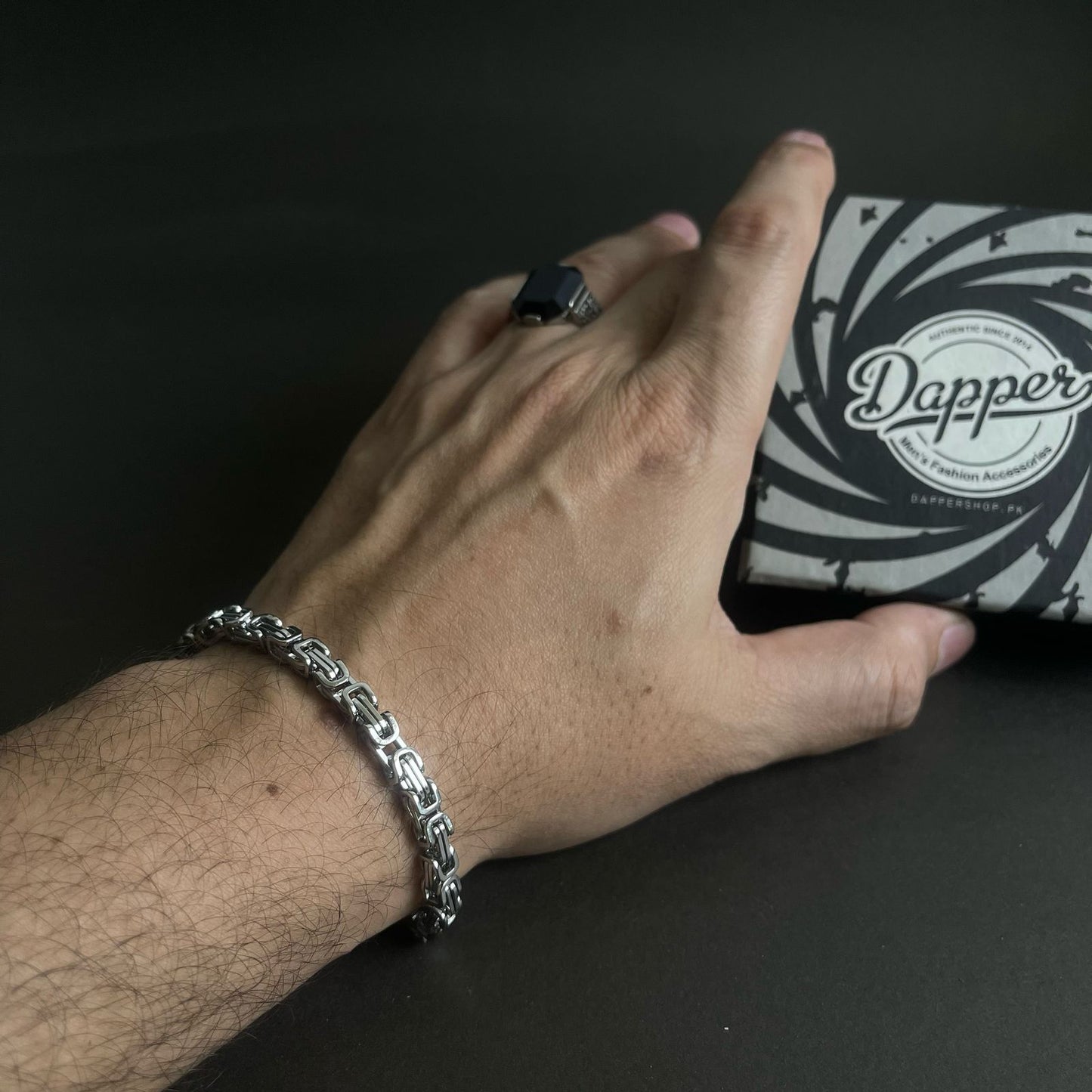 silver stainless steel chain bracelet for men online in Pakistan