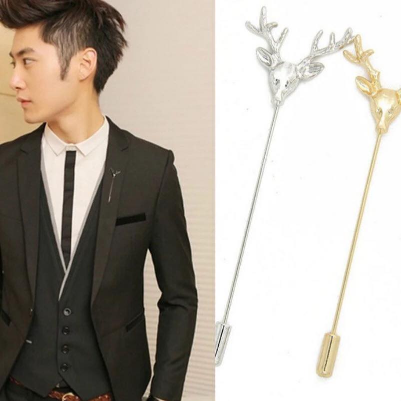 Deer Head Lapel Pin Gold