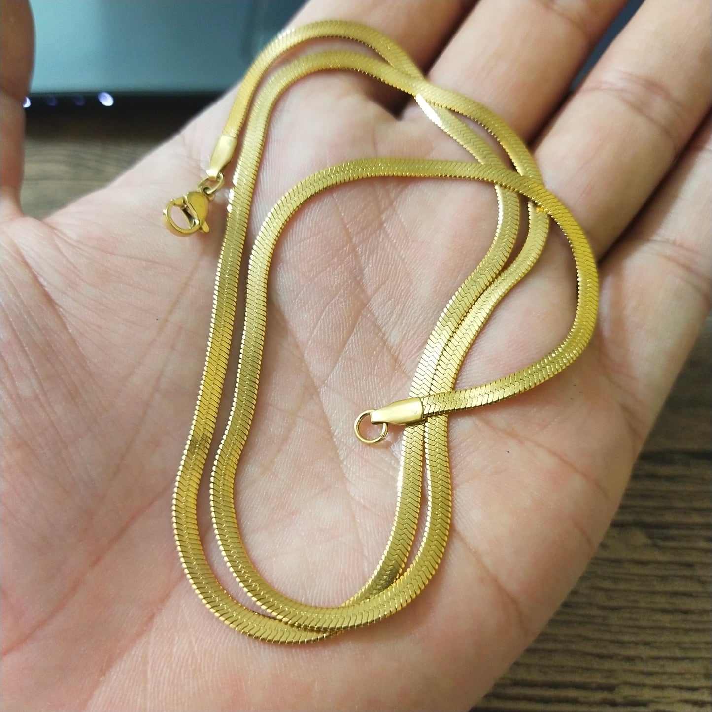 3mm golden flat snake neck chain for men online in Pakistan