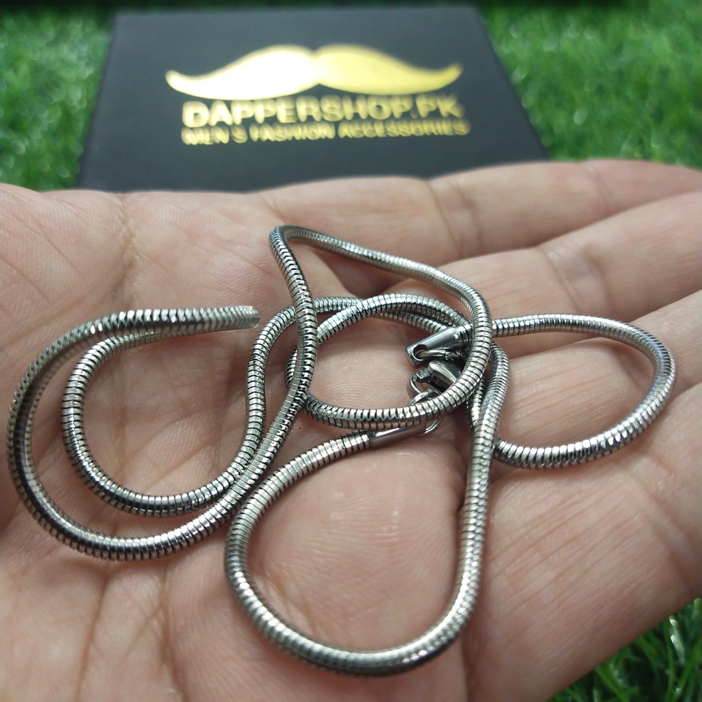 snake neck chain for men women online in Pakistan