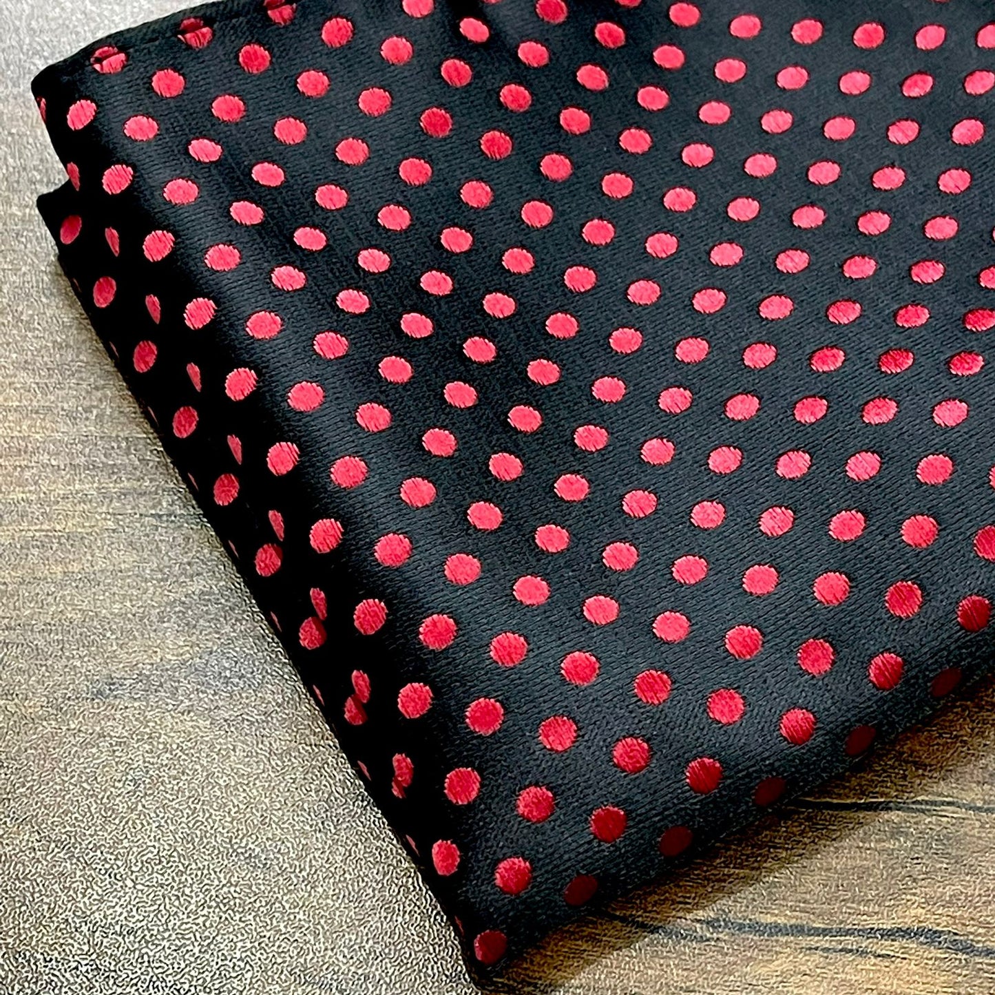 Black and Red Polka Dots Pocket Square For Men online in Pakistan