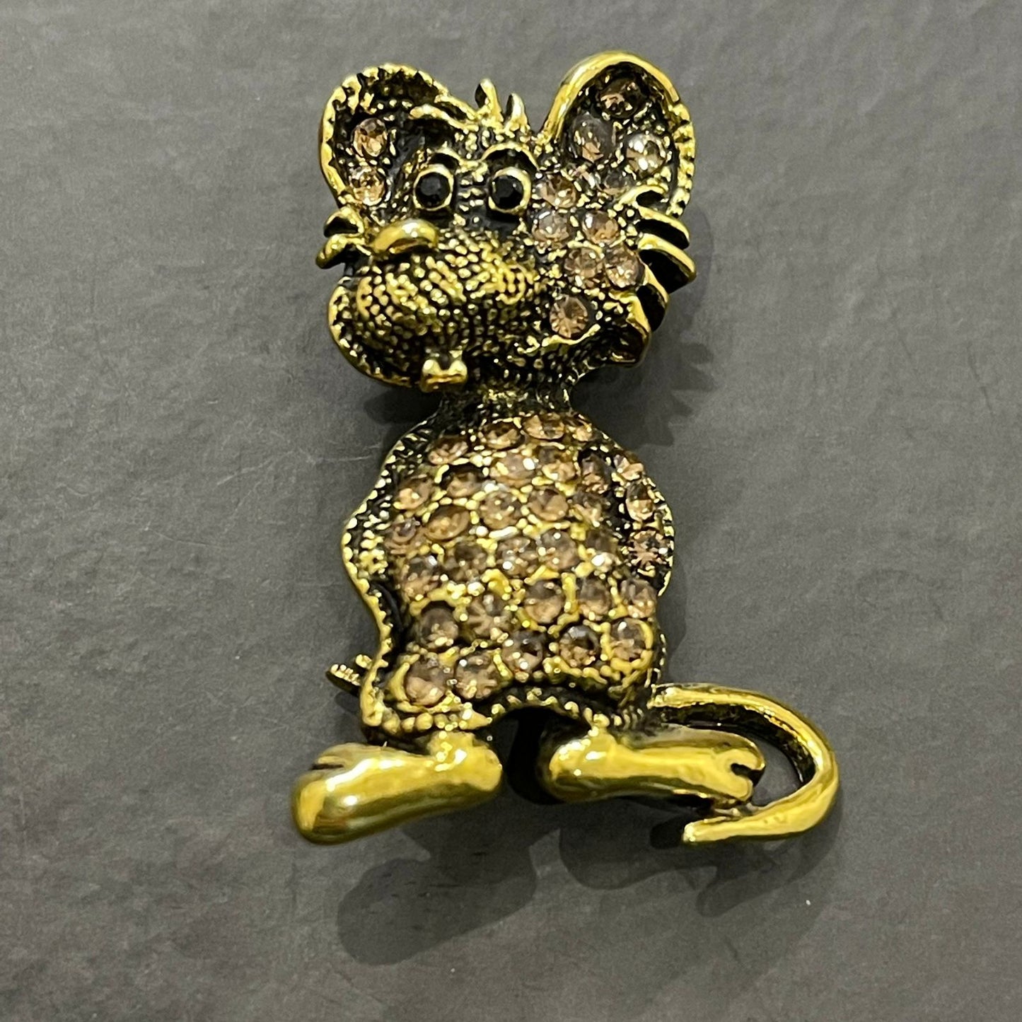 Golden Jerry Brooch Lapel Pin For Men