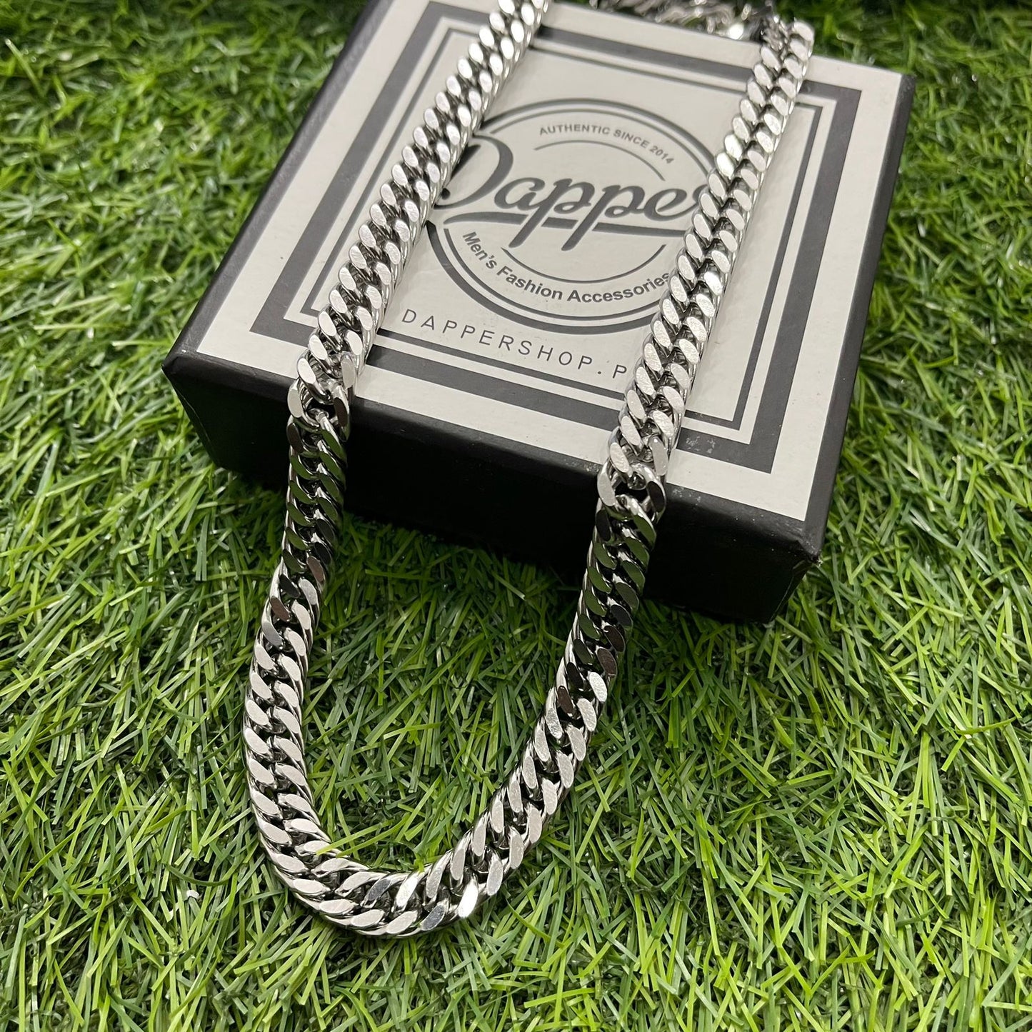 10mm Short Silver Cuban Neck Chain