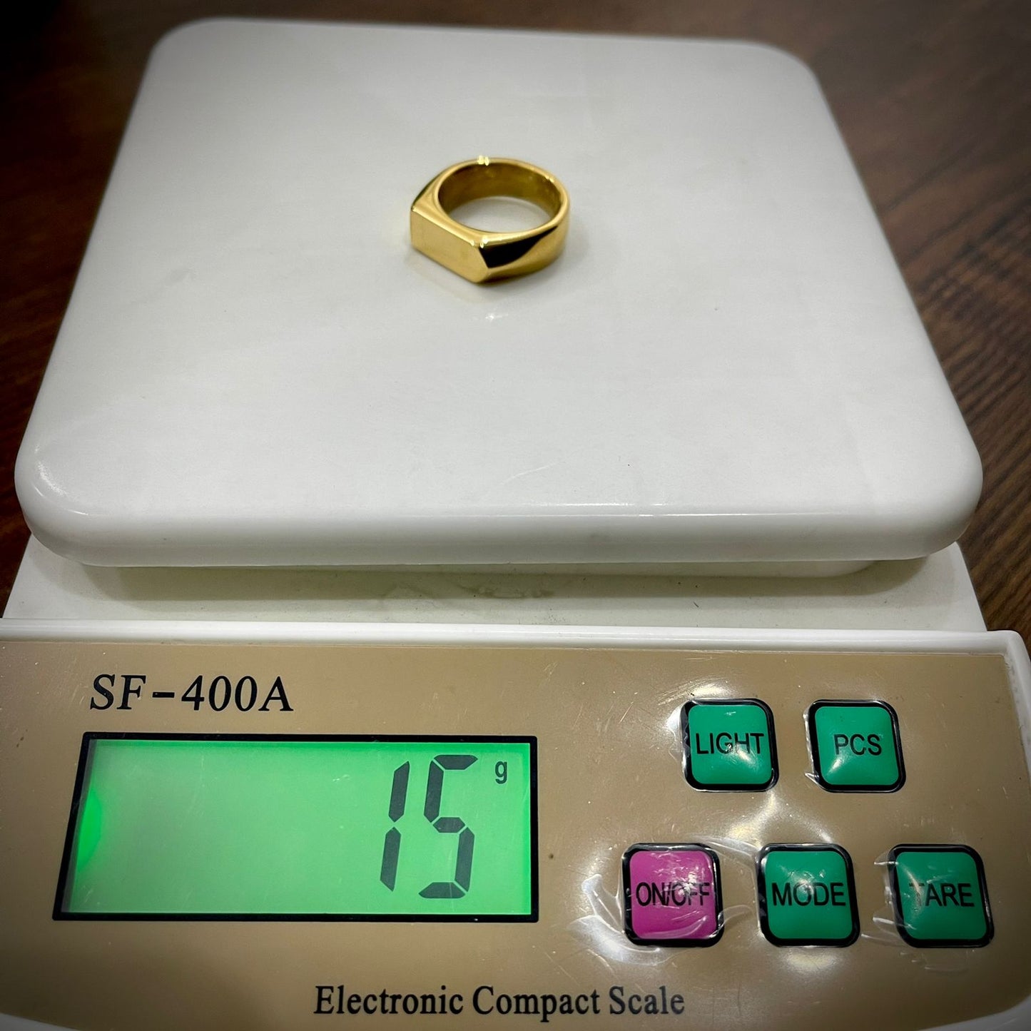 golden ring for men online in pakistan