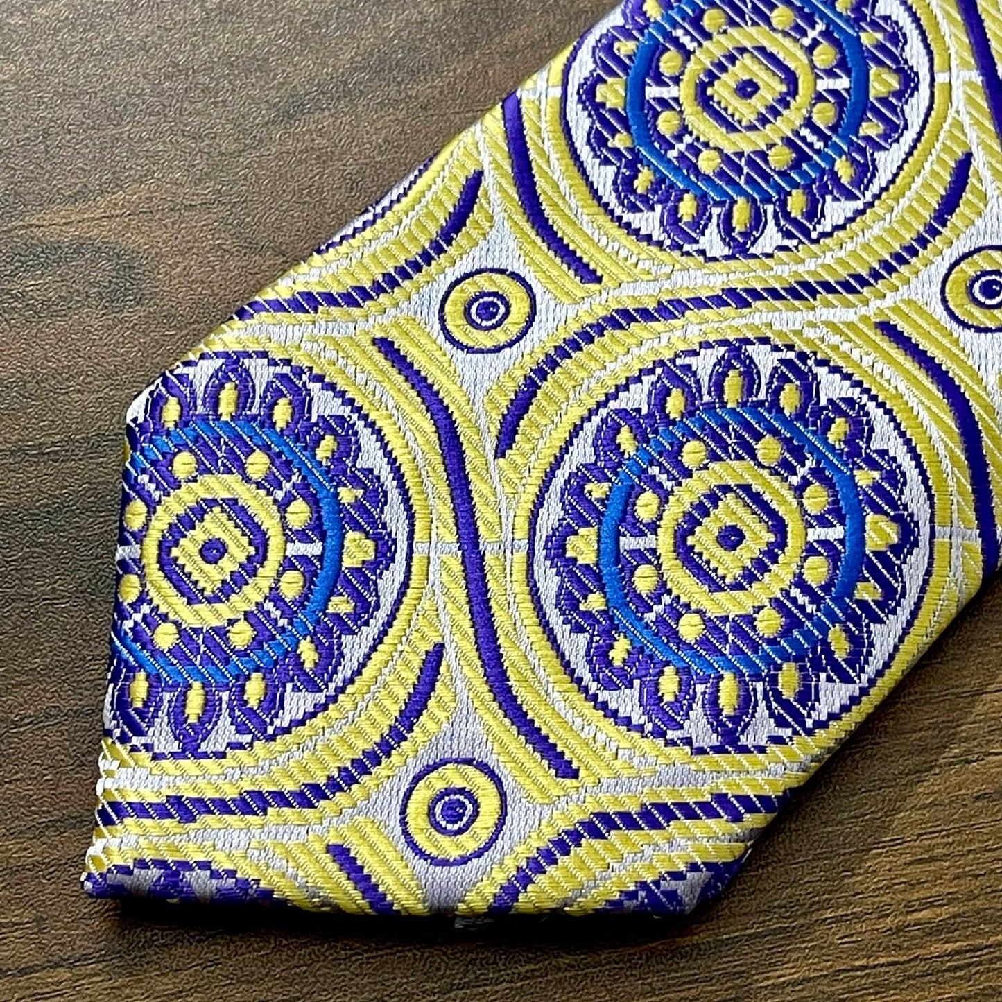 yellow and purple neck tie for men in pakistan