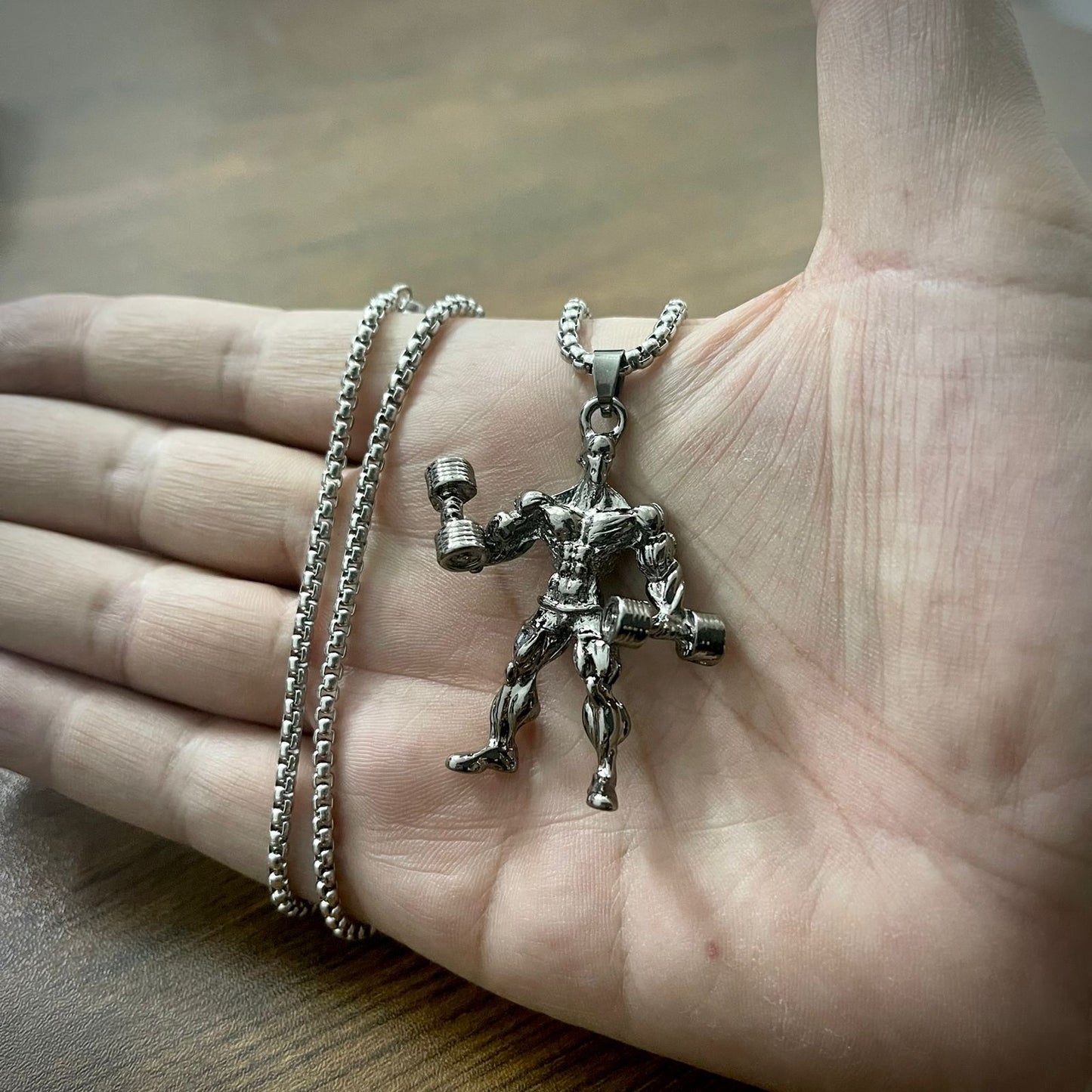 Body Builder With Dumbell Pendant (Gun Black)