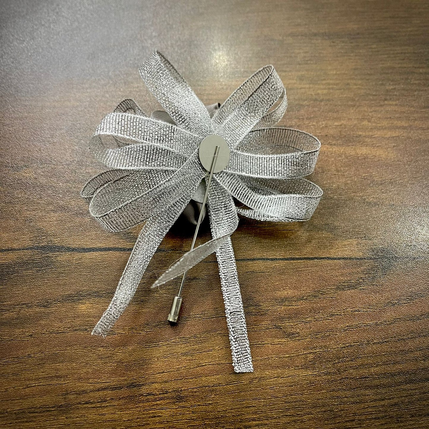 Grey Flower Wedding Corsage Lapel Pin For Men