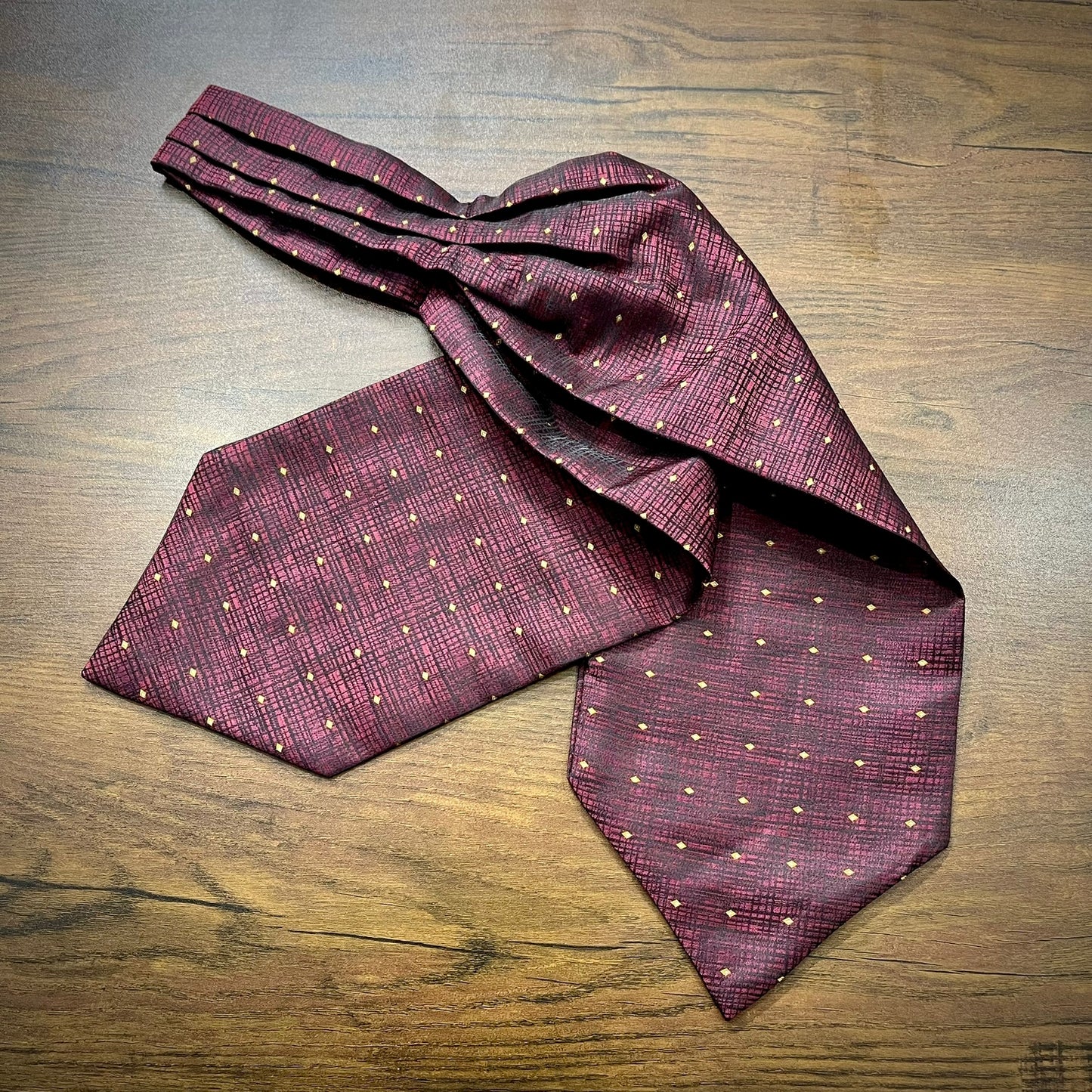 Maroon Floral paisley ascot cravat tie silk neck scarf for men in pakistan