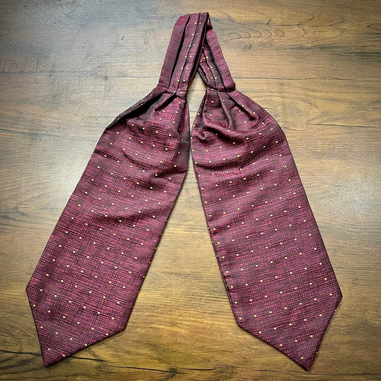 Maroon Floral paisley ascot cravat tie silk neck scarf for men in pakistan