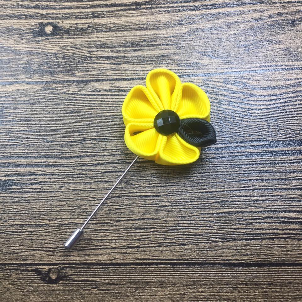 yellow flower lapel pin brooch online in pakistan