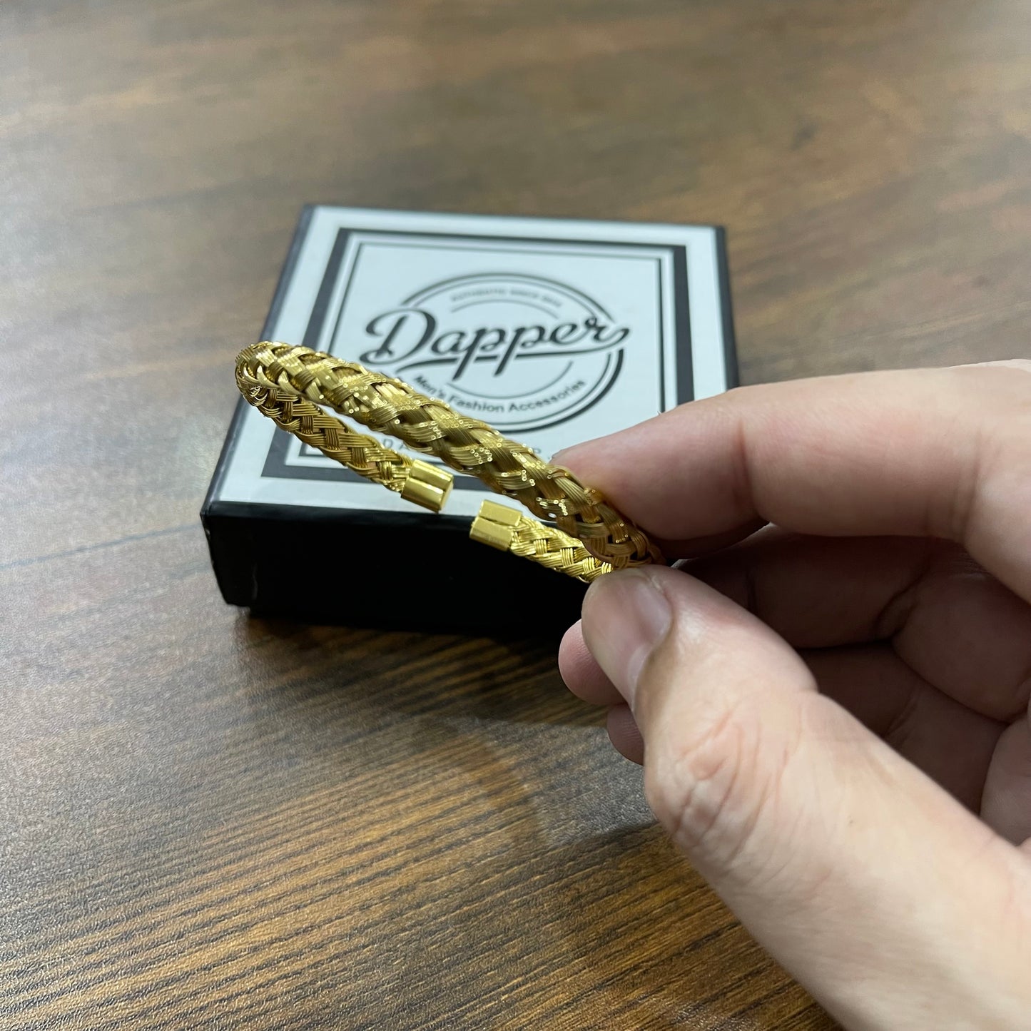 Golden Cable Adjustable Bracelet For Men In Pakistan