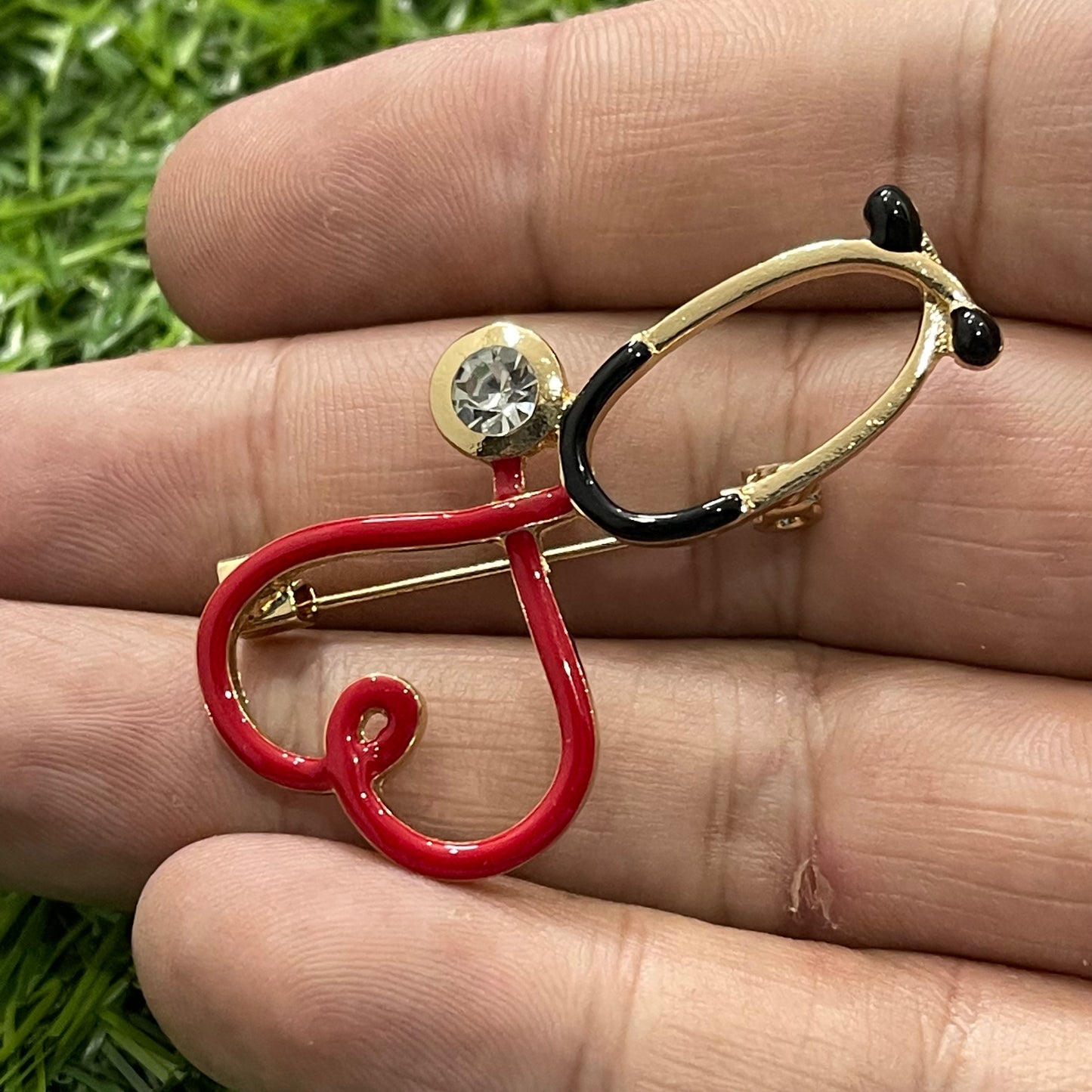 stethoscope brooch lapel pin for men women in Pakistan