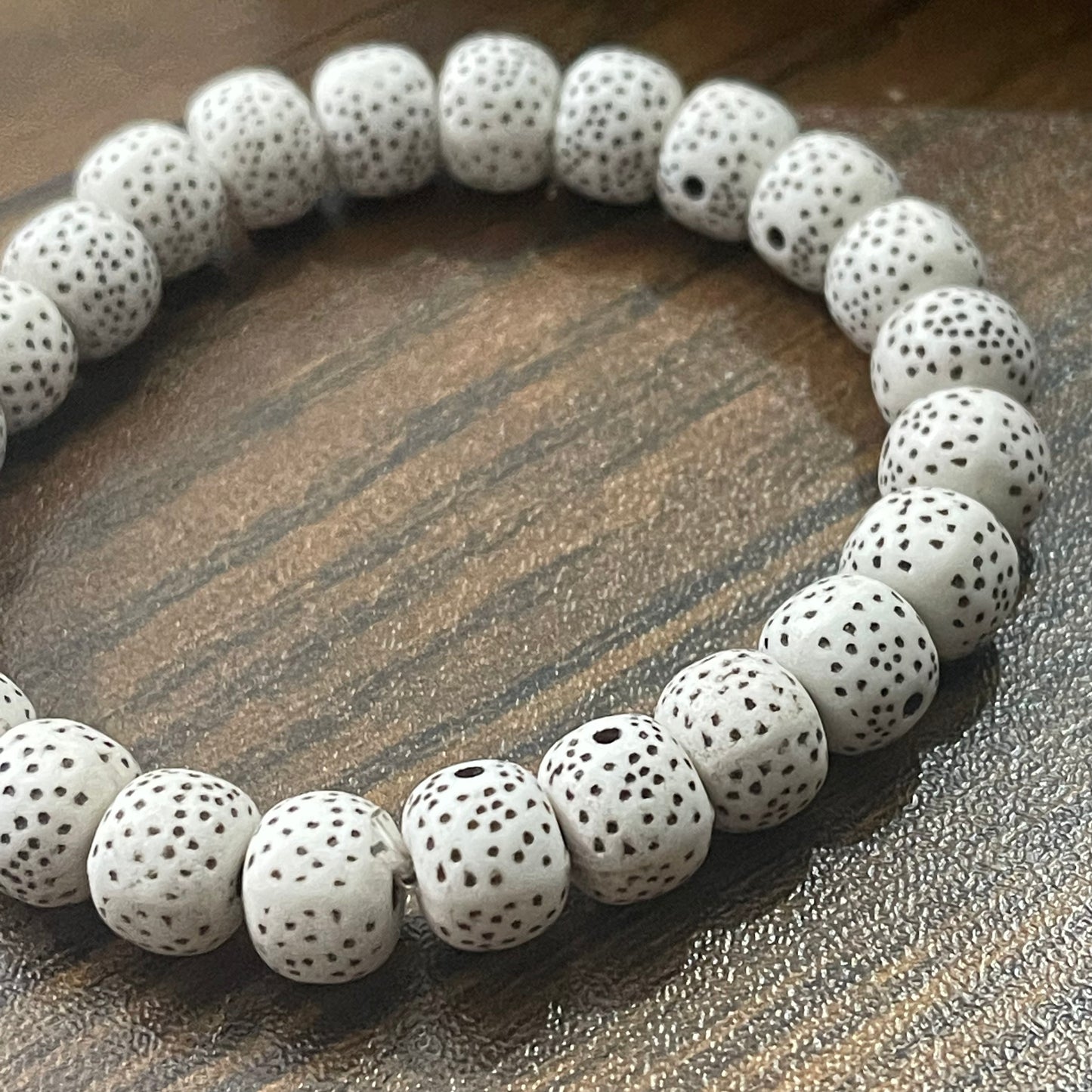Natural white star sea beads bracelet for men women in pakistan