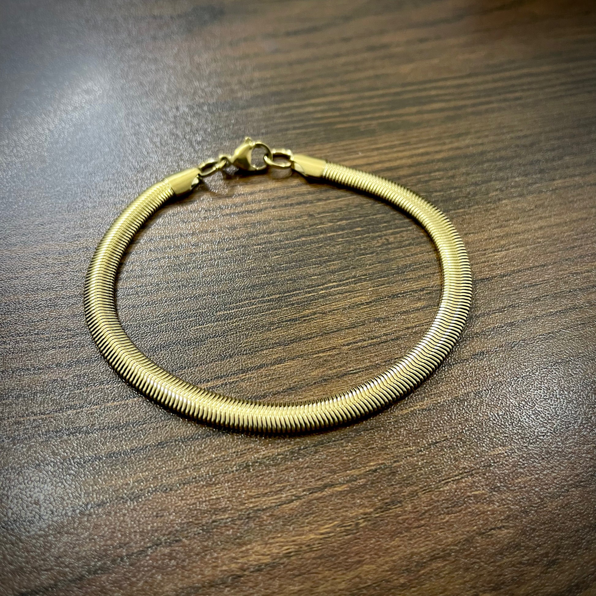 Golden Snake Chain Bracelet For Men Online In Pakistan