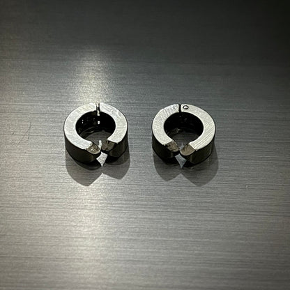 Stainless Steel Silver Non-Piercing Magnetic Bali Stud Earring For Men online in Pakistan