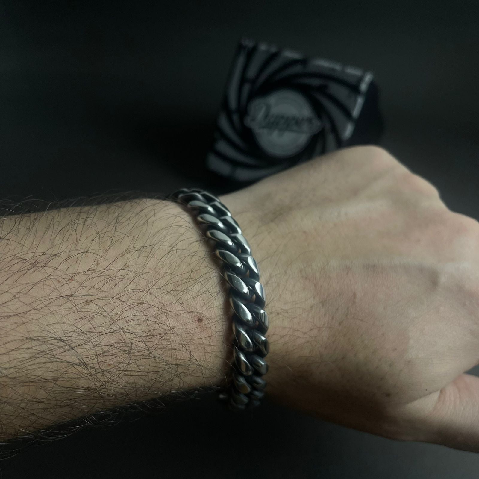 13mm antique silver stainless steel heavy curb chain bracelet for men in Pakistan