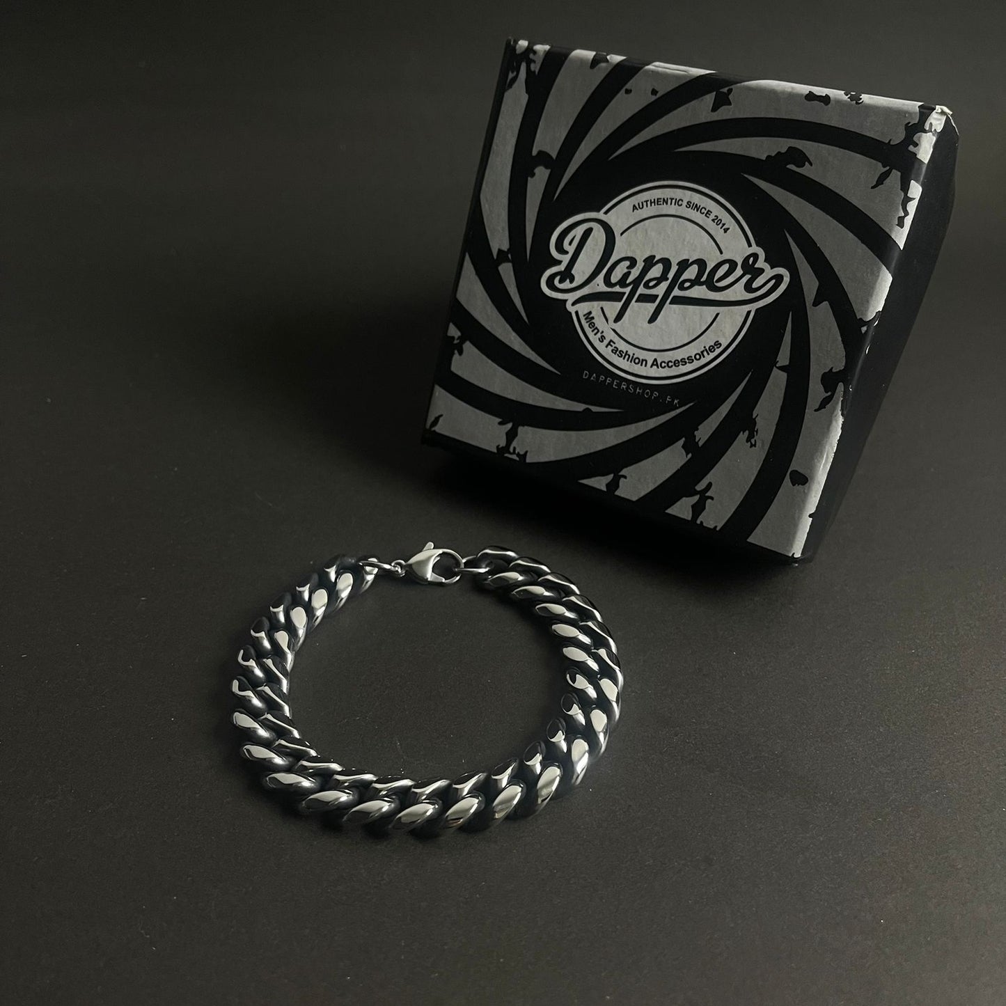 13mm antique silver stainless steel heavy curb chain bracelet for men in Pakistan