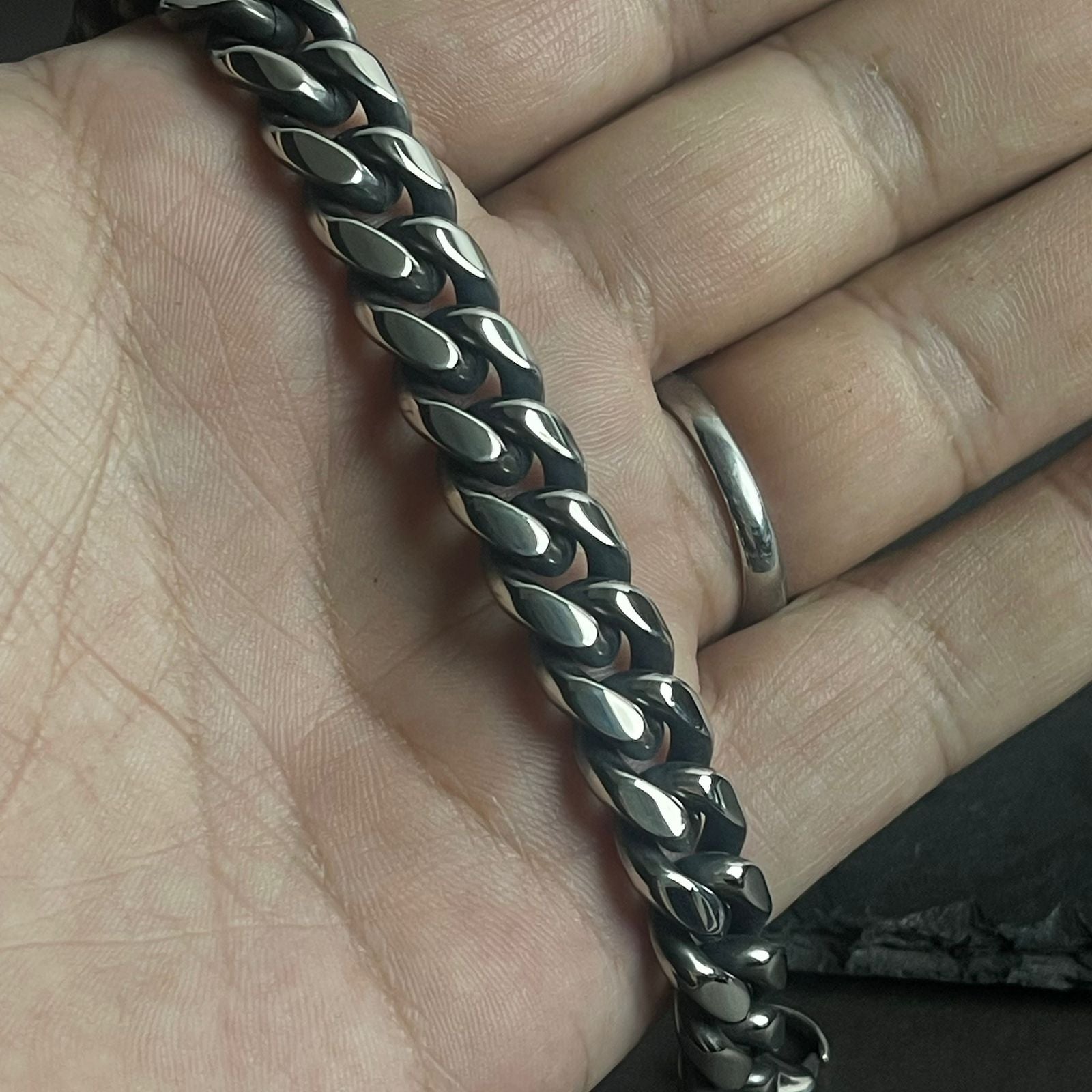 13mm antique silver stainless steel heavy curb chain bracelet for men in Pakistan