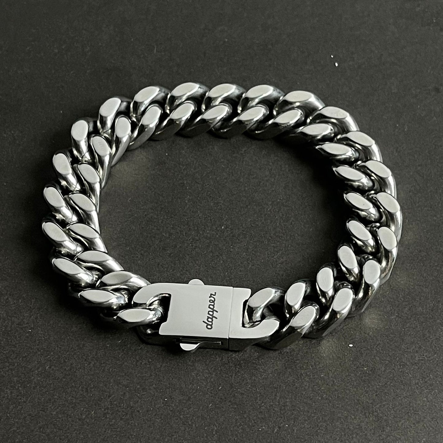 15mm heavy stainless steel chain bracelet for men Pakistan