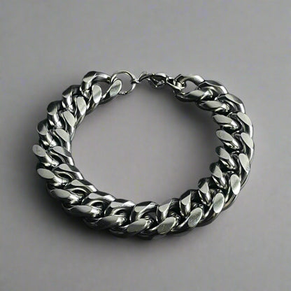 15mm silver stainless steel heavy curb chain bracelet for men online in Pakistan