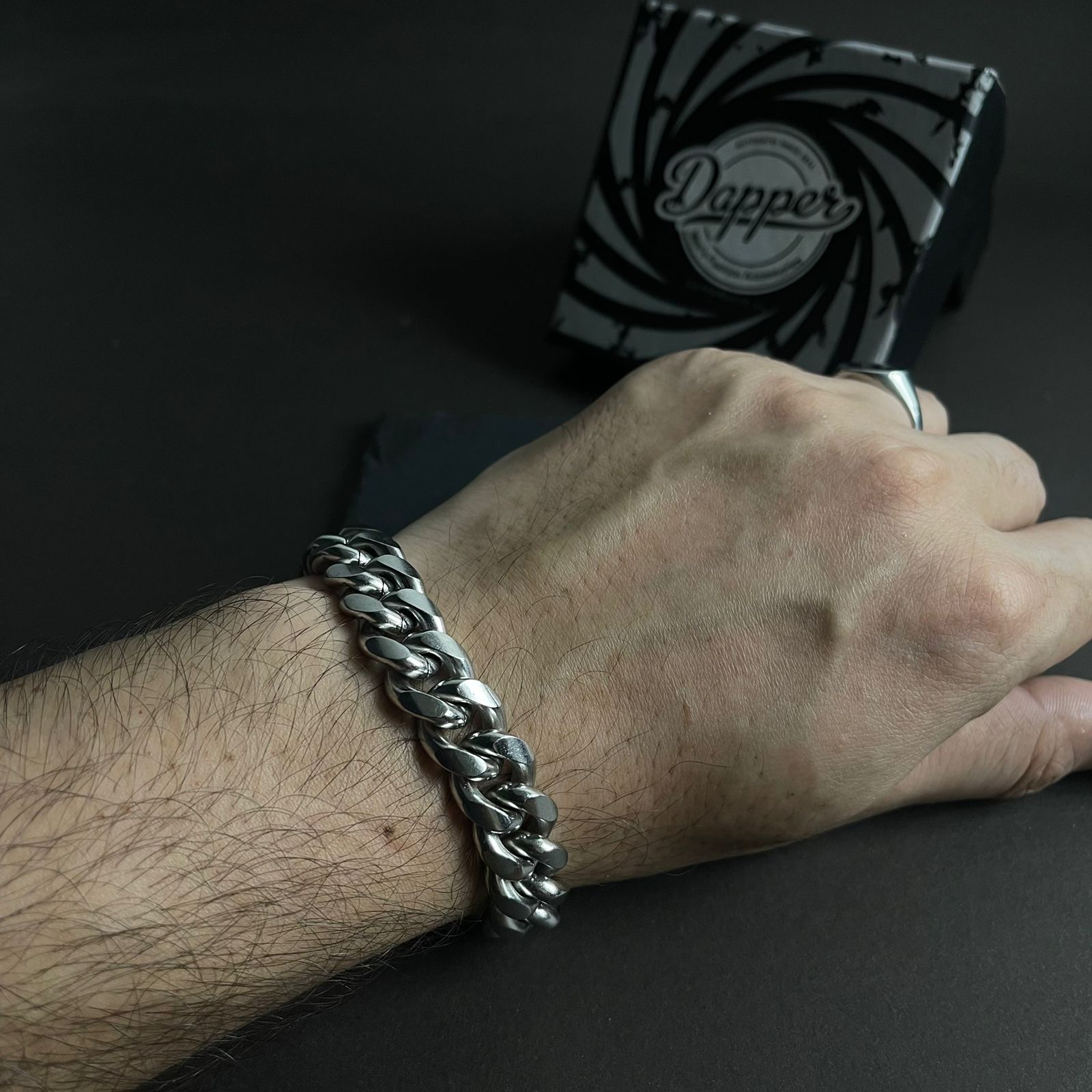 15mm silver stainless steel heavy curb chain bracelet for men online in Pakistan