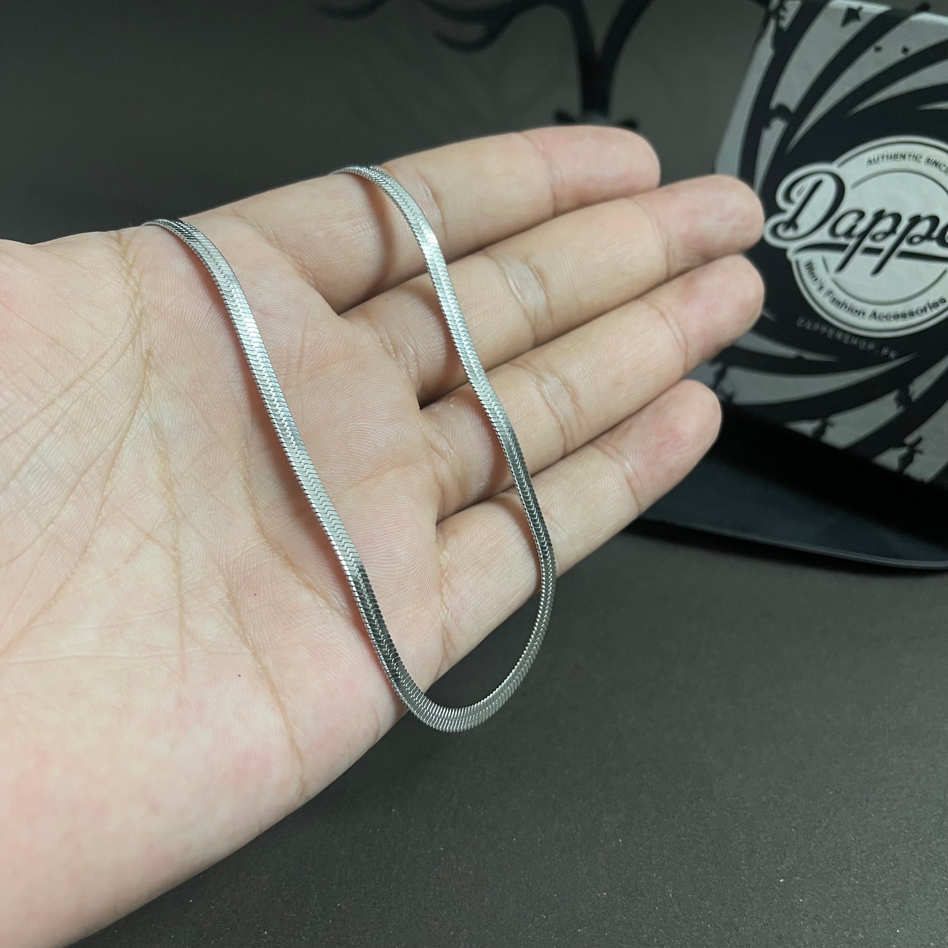 3mm silver flat snake neck chain for men online in Pakistan