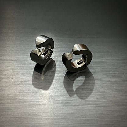 Stainless Steel Silver Non-Piercing Magnetic Bali Stud Earring For Men online in Pakistan