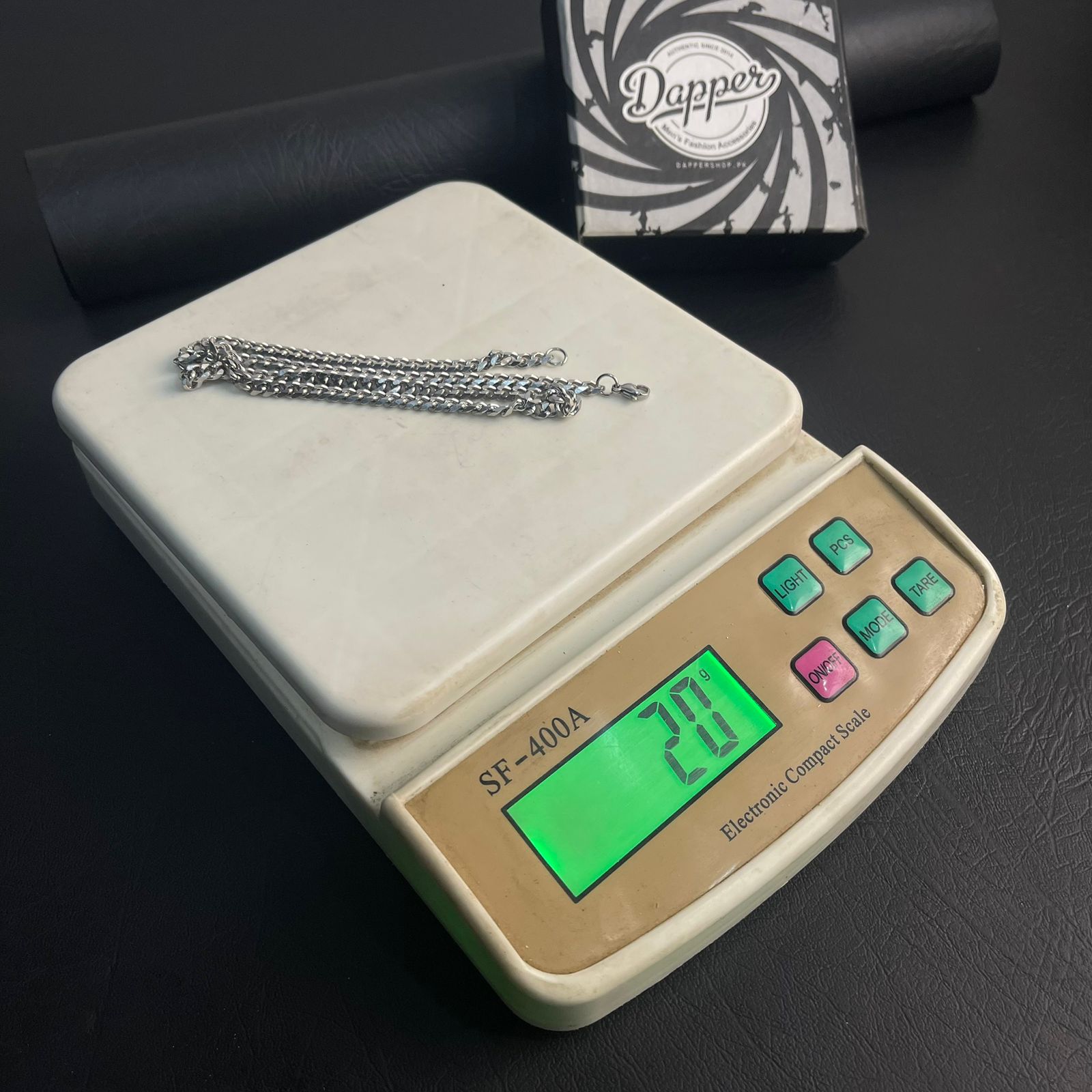 5mm silver Stainless Steel curb link neck chain for men in Pakistan